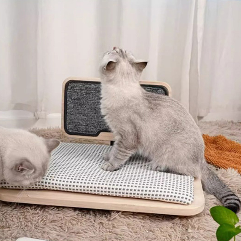 Kırıklama tahtası ile masif ahşap rahat kedi yatak yuvası Kırıklama tahtası ile masif ahşap rahat kedi yatak yuvası