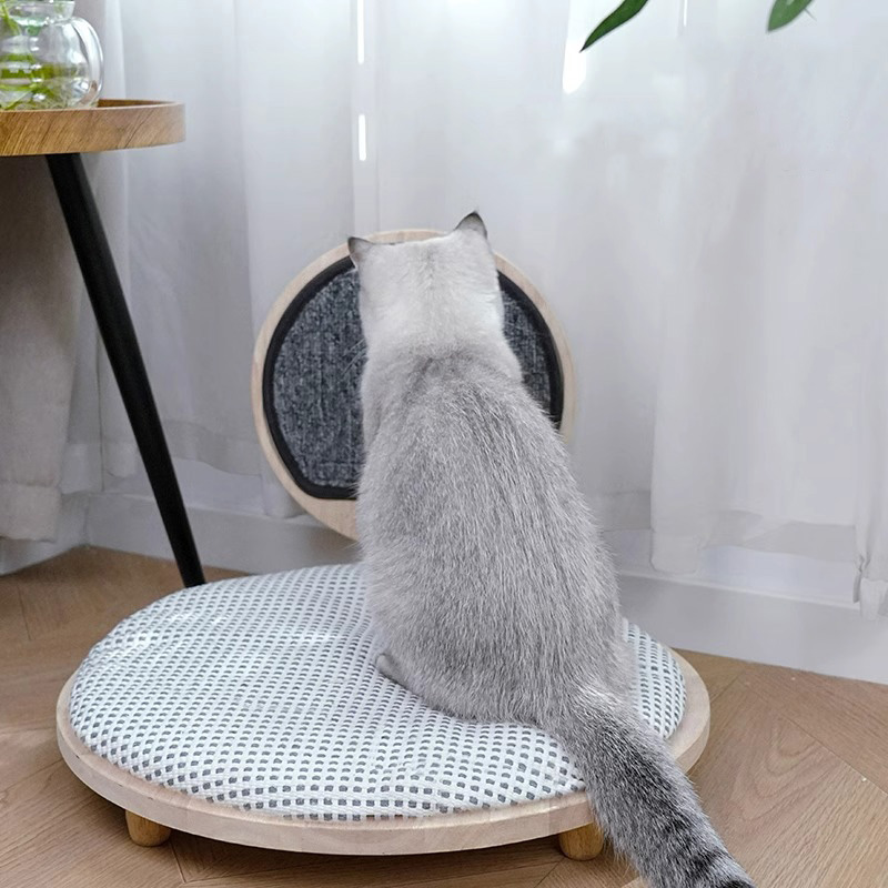 Kırıklama tahtası ile masif ahşap rahat kedi yatak yuvası Kırıklama tahtası ile masif ahşap rahat kedi yatak yuvası