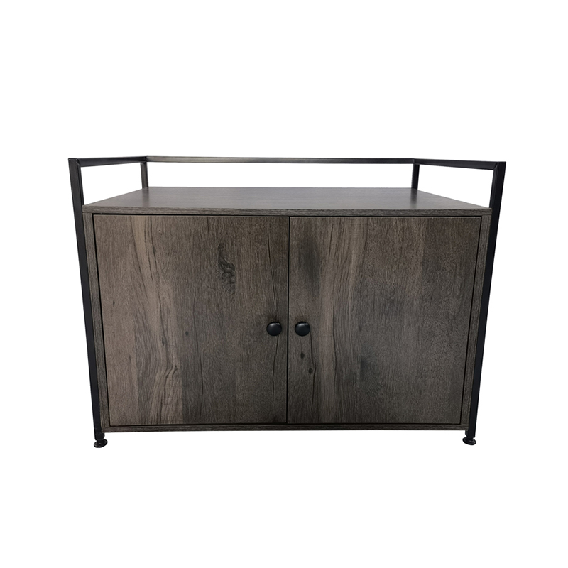 Bölücü ile kapalı çöp dolabı